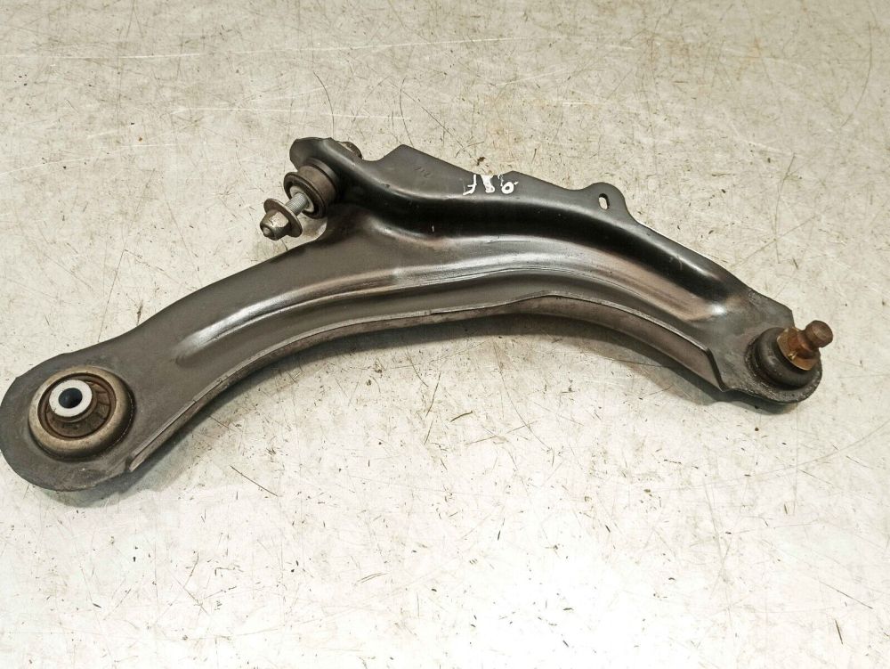 تصویر محصول طبق بزرگ راست رنو کپچر سال 2016