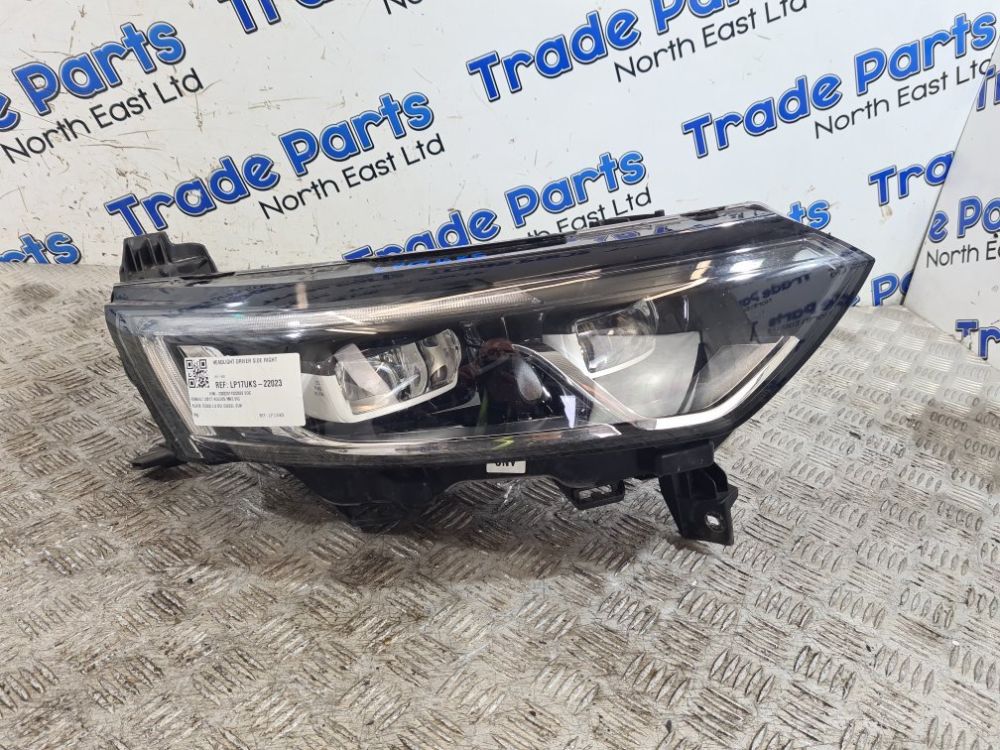 تصویر محصول چراغ جلو راست رنو کولیوس سال 2017