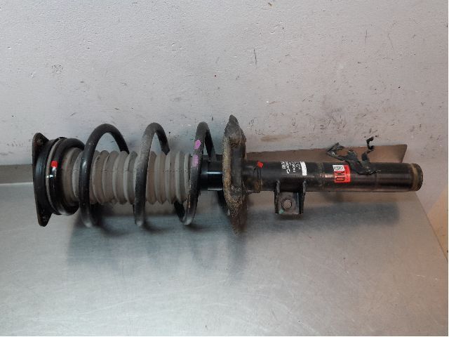 تصویر محصول کمک فنر جلو راست رنو کولیوس سال 2017