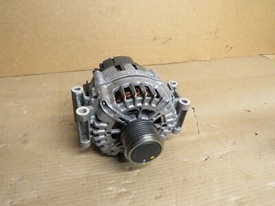 تصویر محصول دینام پورشه ماکان سال 2017