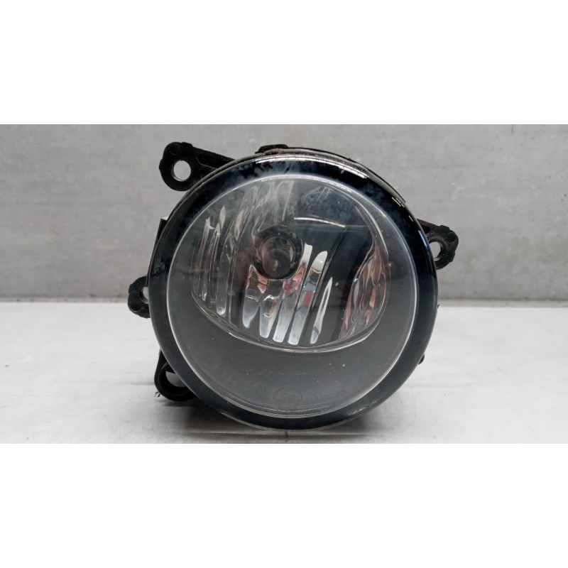 تصویر محصول چراغ مه شکن چپ رنو سیمبل PE سال 2016