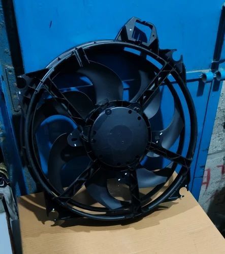 تصویر محصول سینی فن رنو فلوئنس E4 سال 2017