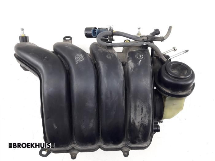 تصویر محصول منیفولد هوا تویوتا راوفور 2.5 لیتر دو دیفرانسیل سال 2017