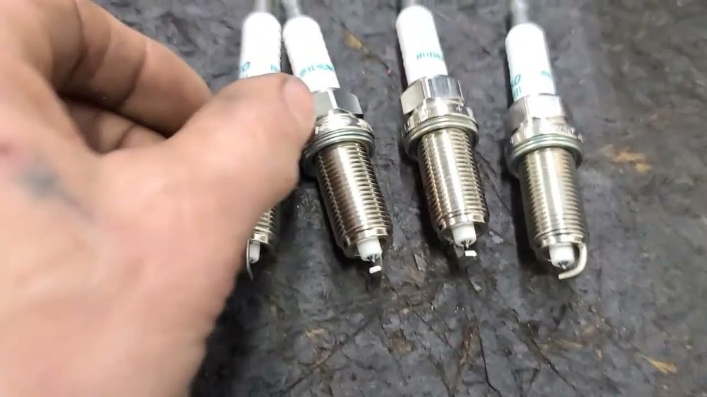 تصویر محصول وایر شمع تویوتا راوفور 2.5 لیتر دو دیفرانسیل سال 2017