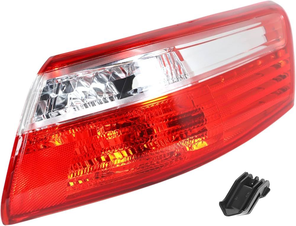 تصویر محصول چراغ خطر عقب راست تویوتا کمری GLX سال 2007