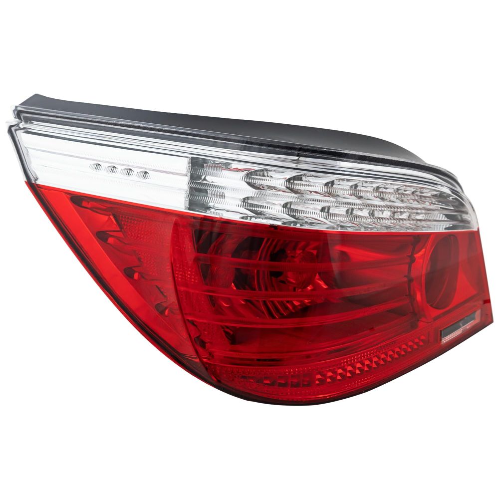 تصویر محصول چراغ خطر عقب راست بی ام و سری 5 سدان 530i سال 2008