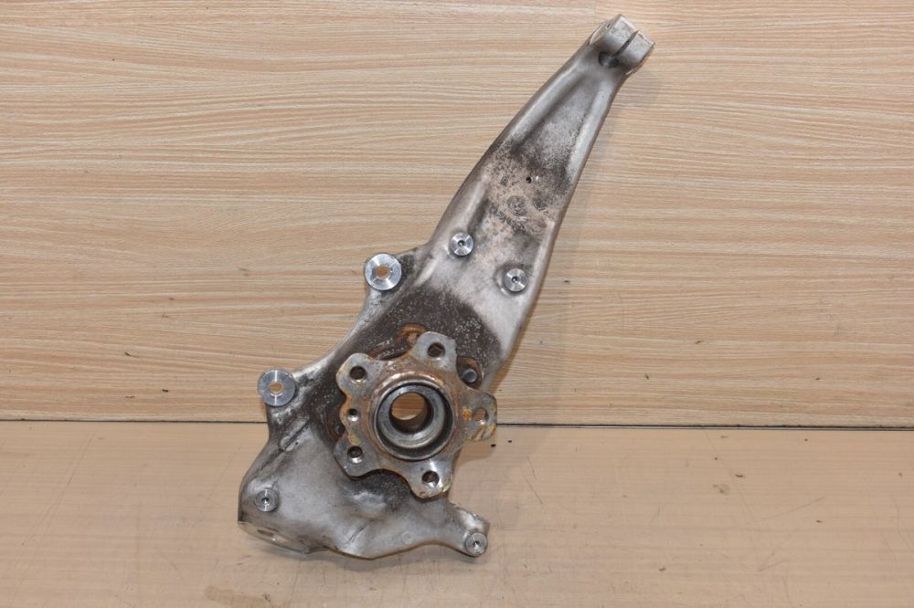 تصویر محصول سگدست جلو راست بی ام و سری 5 سدان 530i سال 2017