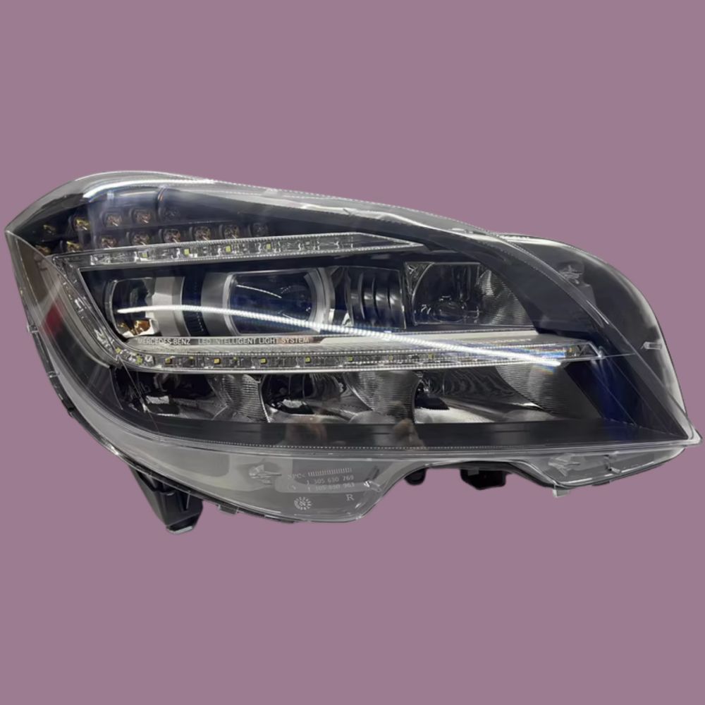 تصویر محصول چراغ جلو راست بنز کلاس CLS CLS500 سال 2012