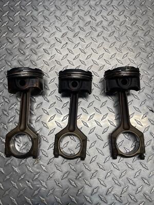 تصویر محصول پیستون بی ام و X1 xDrive 28i سال 2013