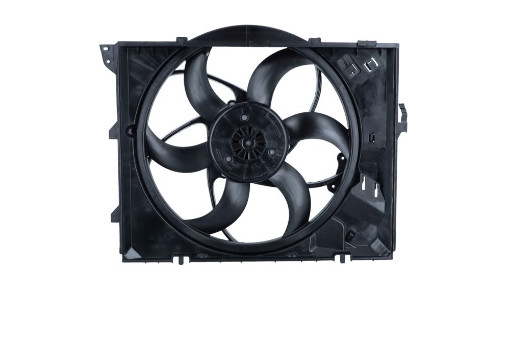 تصویر محصول فن کامل رادیاتور بی ام و سری 1 هاچ بک 120i سال 2016