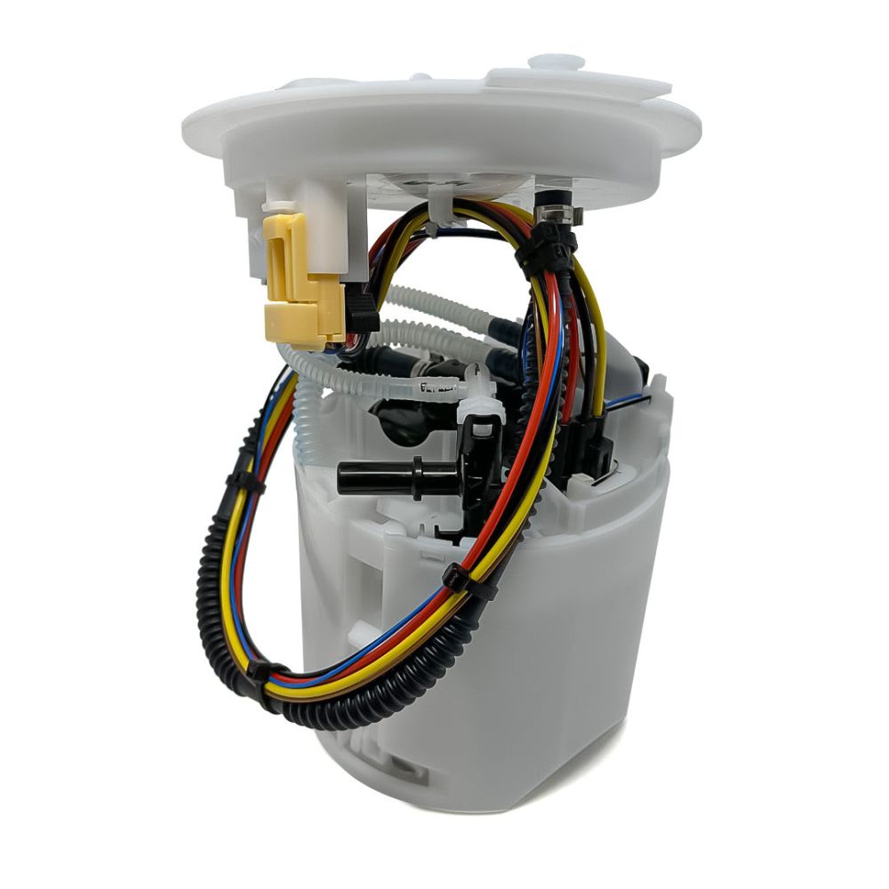 تصویر محصول پمپ بنزین بی ام و سری 2 گرن کوپه 225L سال 2025