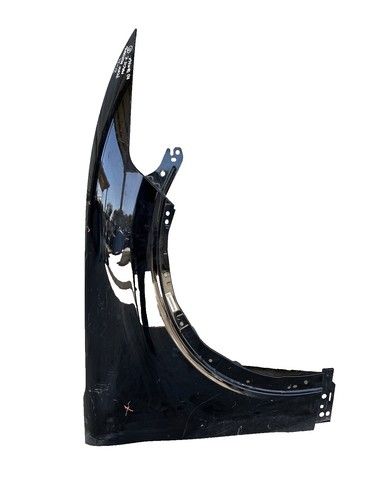 تصویر محصول گلگیر جلو راست بی ام و سری 2 گرن کوپه 225L سال 2025