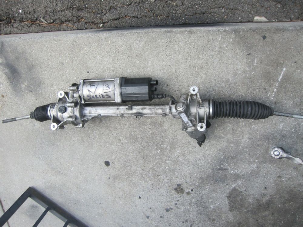 تصویر محصول جعبه فرمان بی ام و سری 3 سدان 320i سال 2013