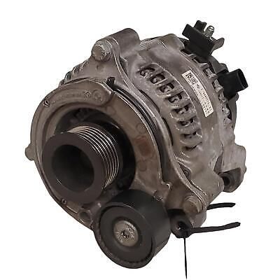 تصویر محصول دینام بی ام و سری 3 سدان 330i سال 2017