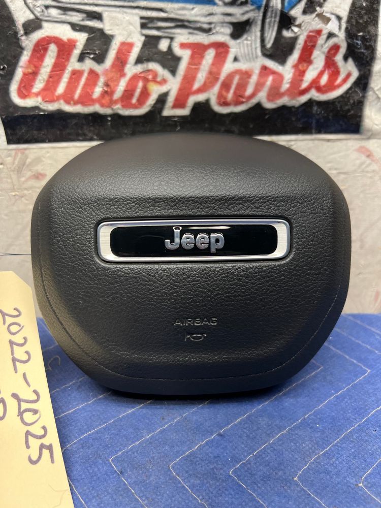 تصویر محصول ایربگ فرمان کی ام سی eJ7 پلاس سال 2024