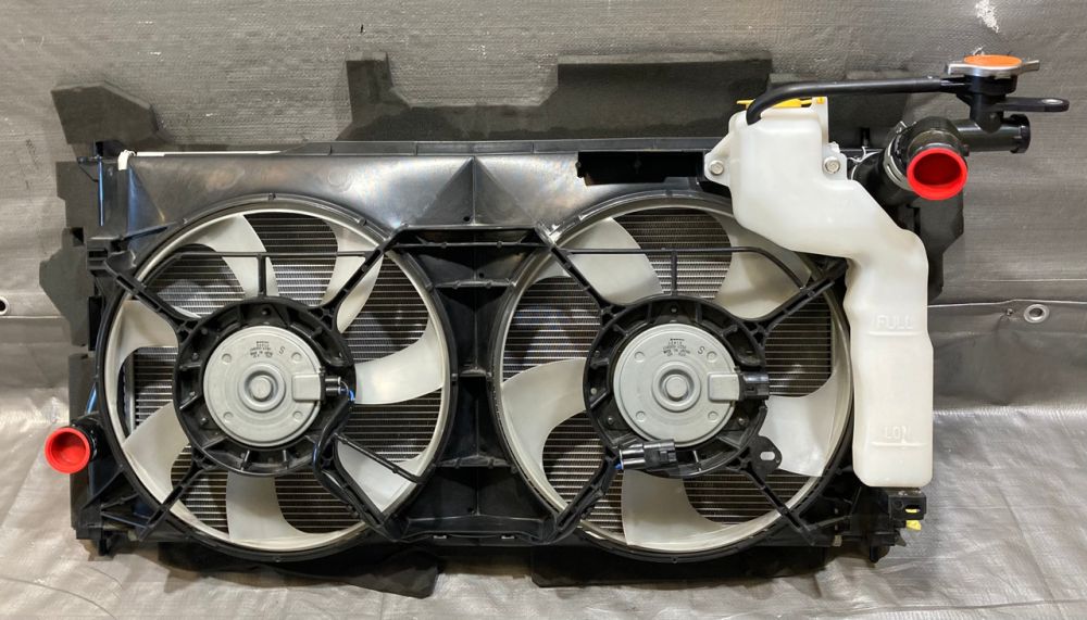 تصویر محصول فن کامل رادیاتور تویوتا 86 GT سال 2013