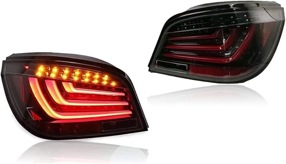 تصویر محصول چراغ خطر عقب چپ بی ام و سری 5 سدان 520i سال 2005