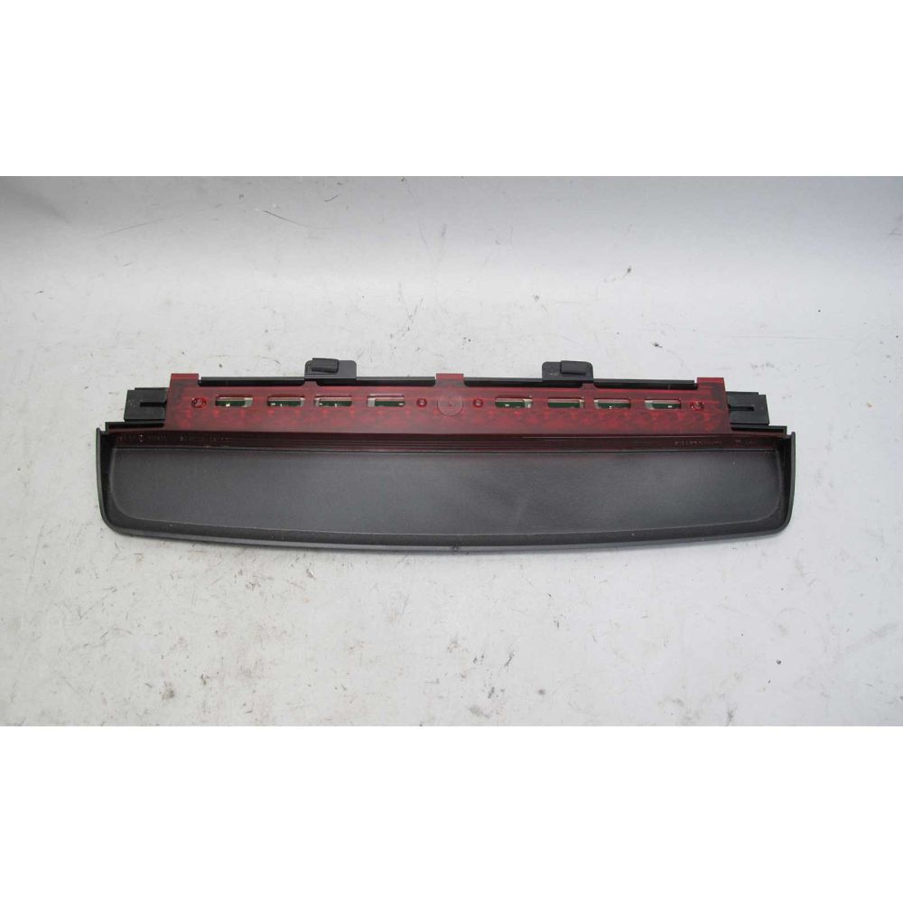 تصویر محصول خطر ترمز سوم بی ام و سری 5 سدان 520i سال 2013